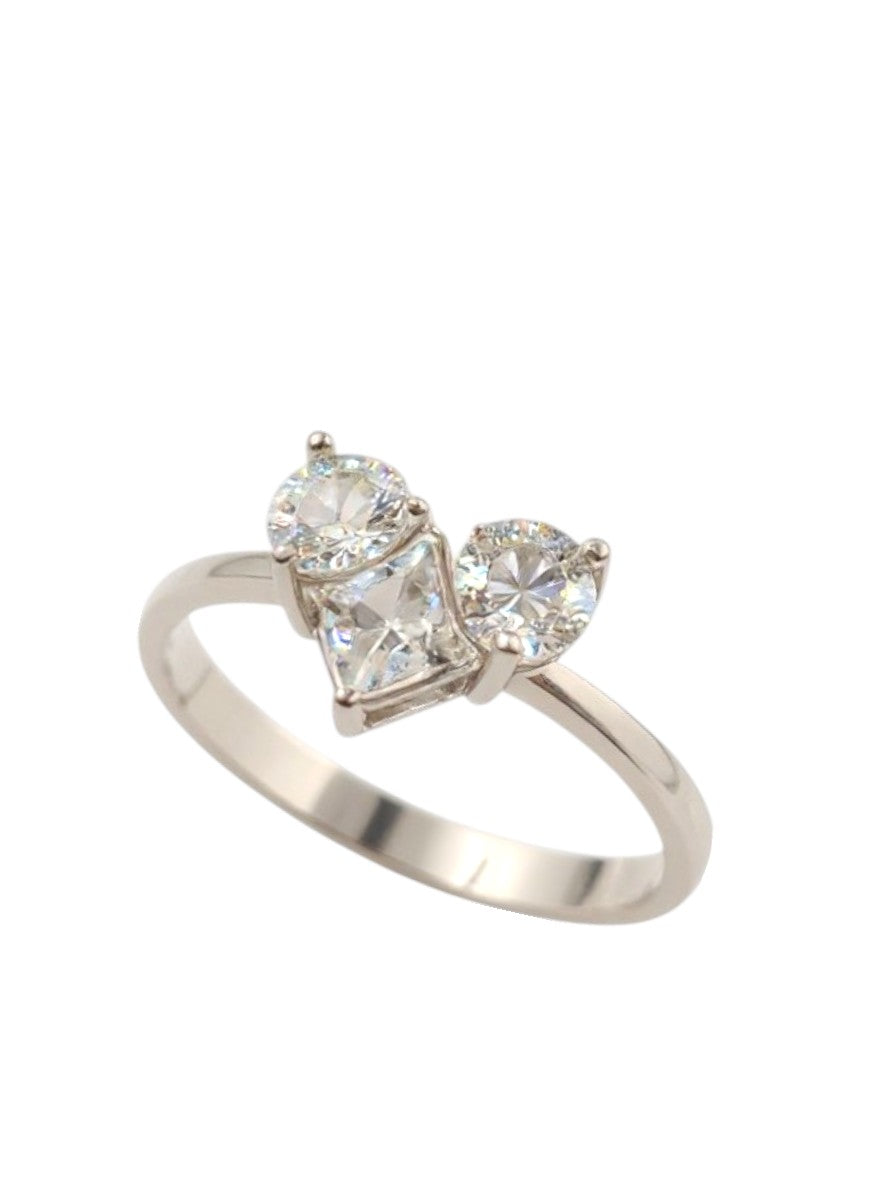 טבעת פתוחה עם עיצוב לב משובץ | זהב צהוב 14 קראט | דגם שיר